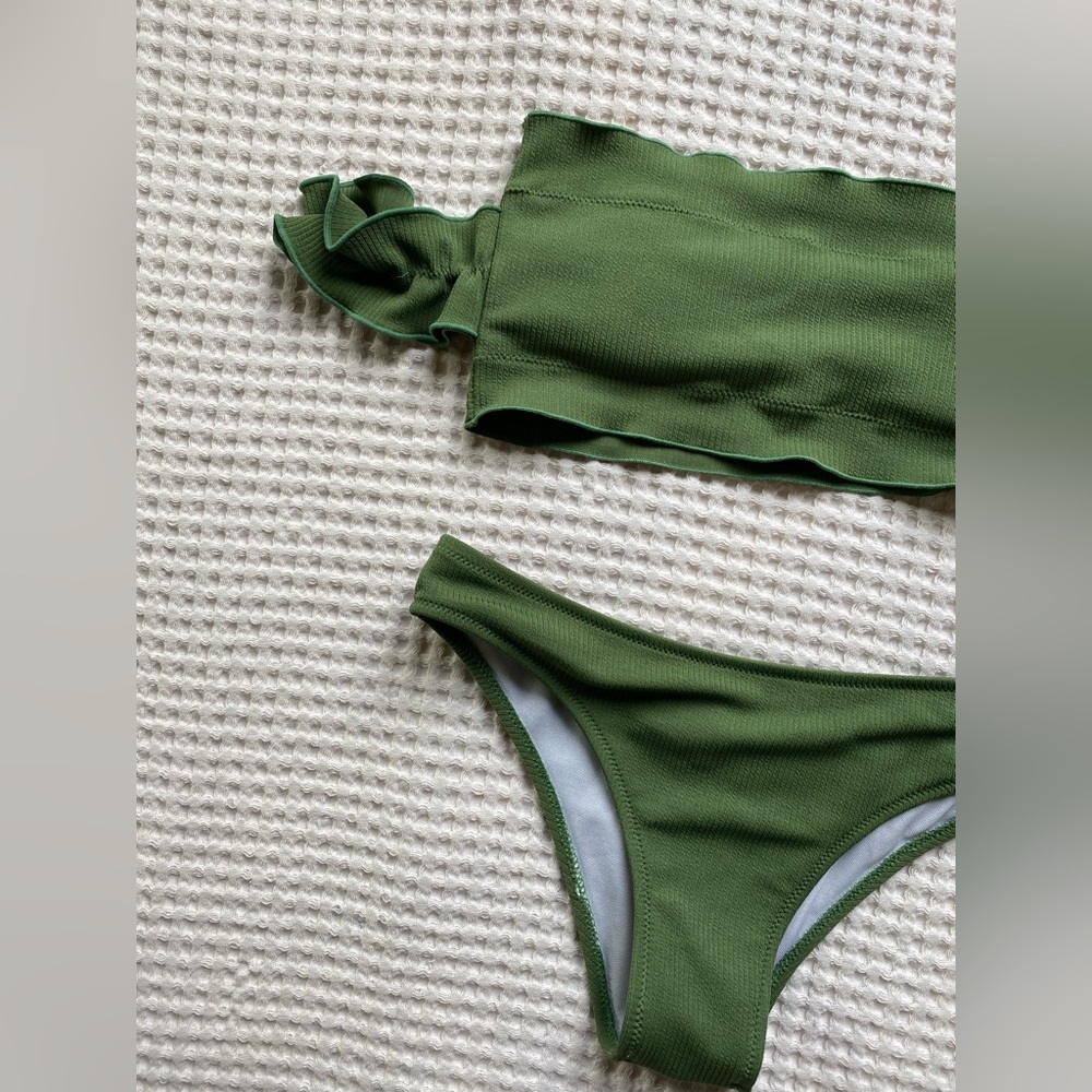 Shein Bikini Set - Picture 4 of 5